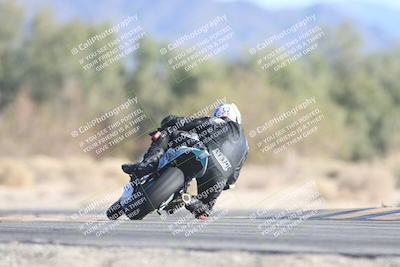 media/Dec-07-2025-CVMA (Sun) [[3e7d2de5dc]]/Race 12- Formula 40 MW and LW/